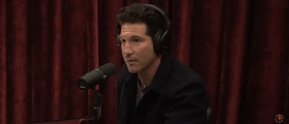 Joe Rogan Podcasts - Jon Bernthal